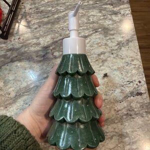 Wondershop Green Christmas Tree Soap Dispenser